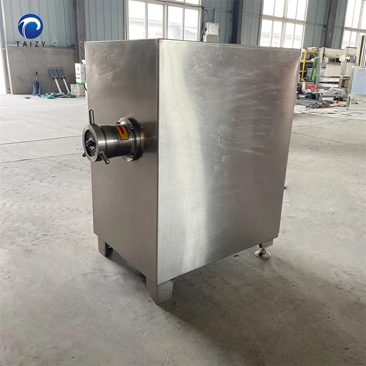 meat mincer machine